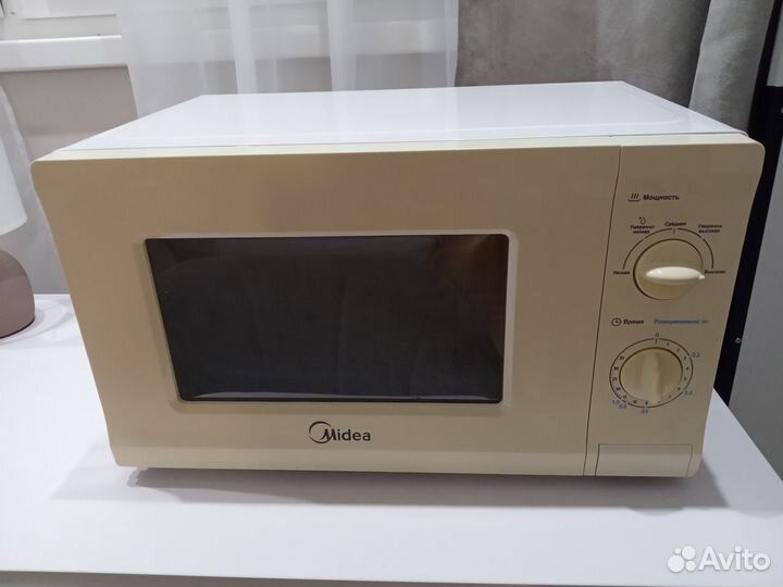Микроволновая печь Midea