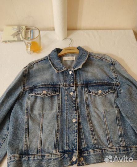 Джинсовая куртка