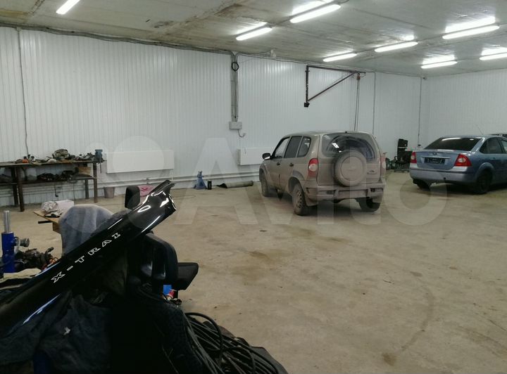 Склад, 240 м²