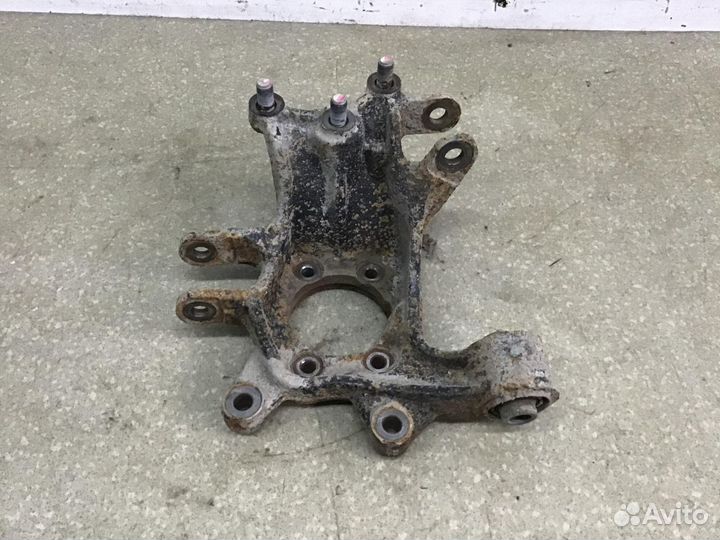 Кулак поворотный задний левый Kia Sportage 2016