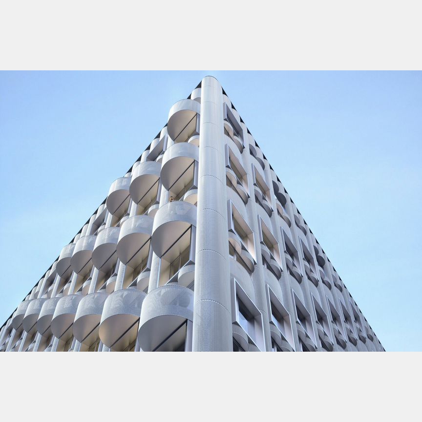 1-к. апартаменты, 72,2 м², 12/13 эт.