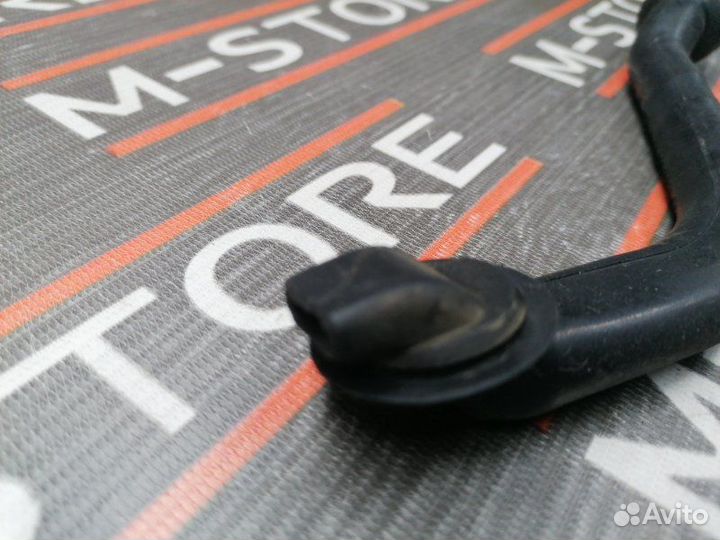 Шланг правый Mercedes-Benz Cls-Class W219 272.964