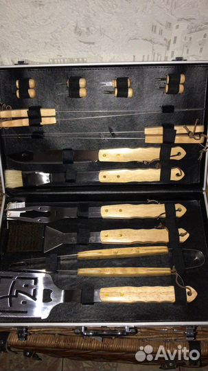 Набор для пикника в чемодане