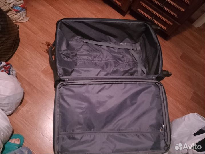 Чемодан большой xl