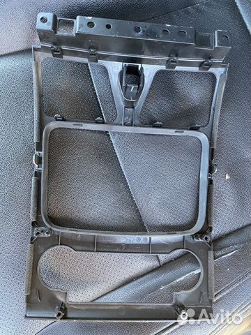 Рамка магнитолы Geely Emgrand ес7