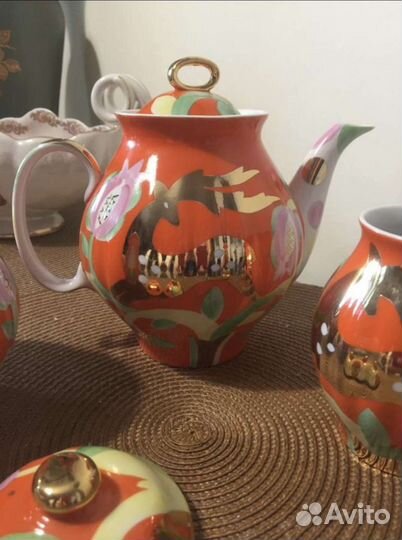 Предметы из сервиза Золотой олень