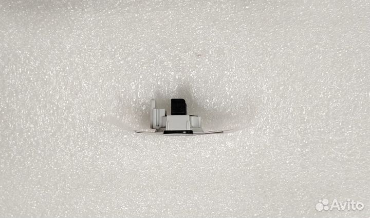 Lexus LX Крепление парктроника Новое 2015-2021