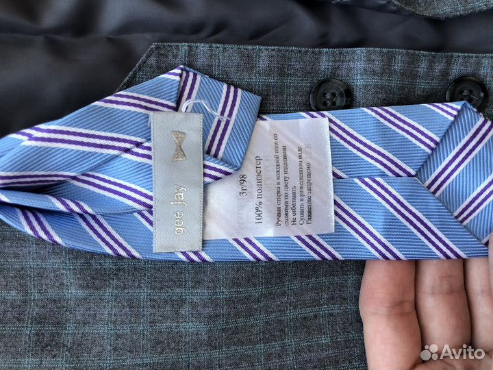 Костюм брюки рубашка жилетка галстук