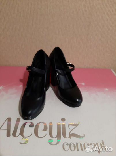 Туфли женские