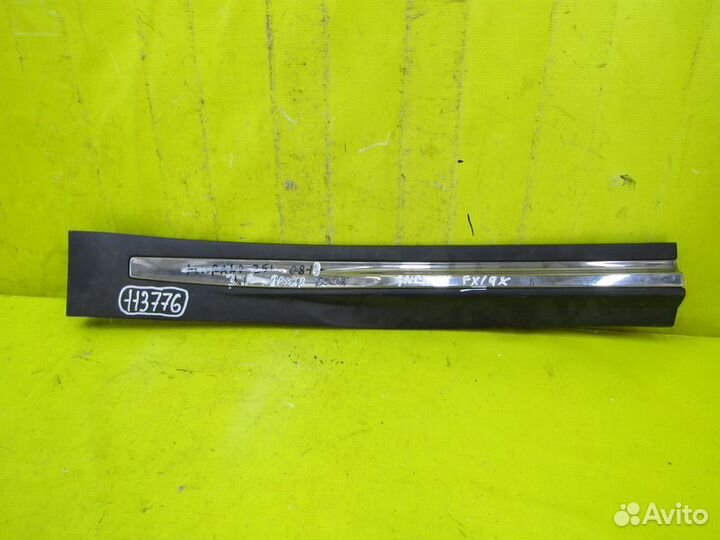 Накладка двери Infiniti FX 08-12г 113776