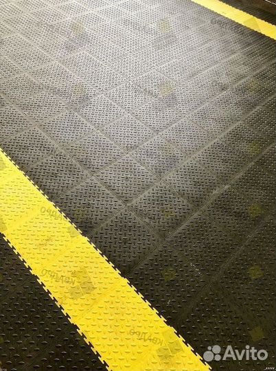 Модульное напольное пвх покрытие