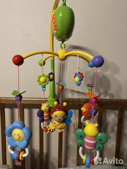 Мобиль на детскую кроватку