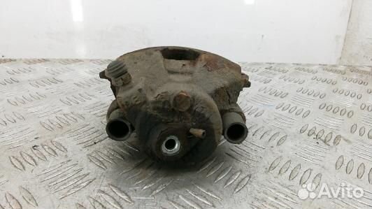 Суппорт тормозной передний левый skoda octavia A5