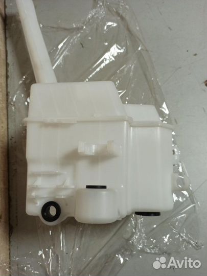 Бачок омывателя Kia Sorento XM 2009-2020
