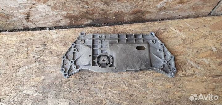 Подрамник Volkswagen Golf V 2003-2009