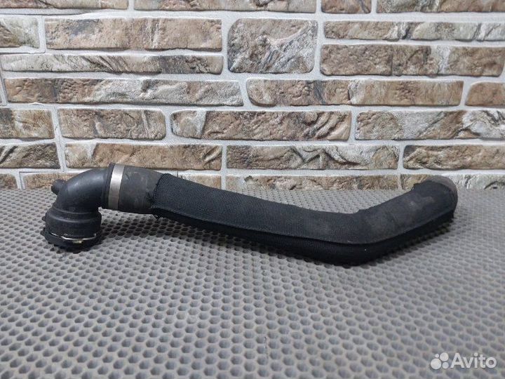 Патрубок радиатора Audi A5 8T 2012