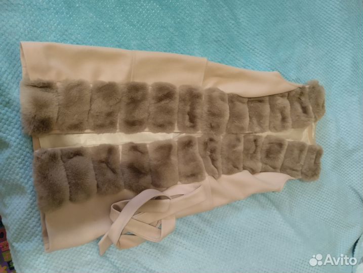 Безрукавка женская