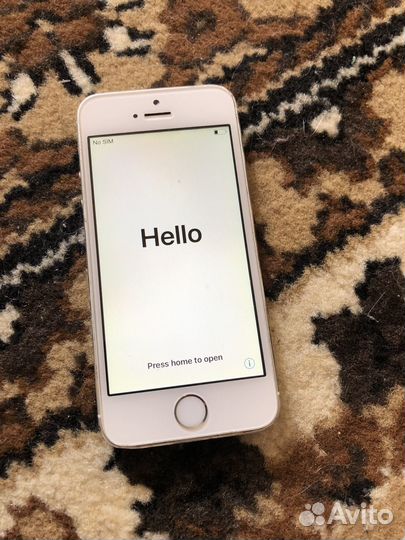 Телефон iPhone 5s