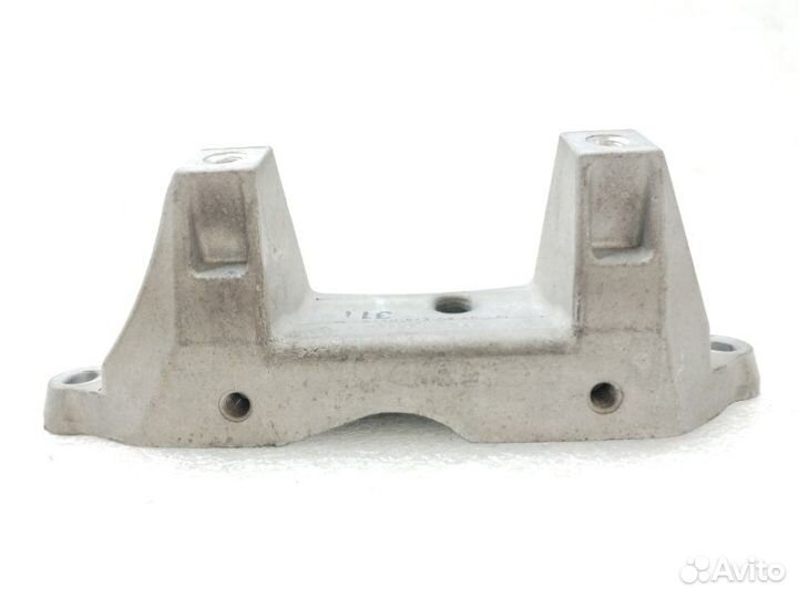 Кронштейн кпп Mercedes-Benz Cls-Class W218 3.5