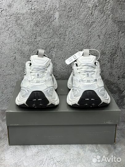 Balenciaga 10XL White Black