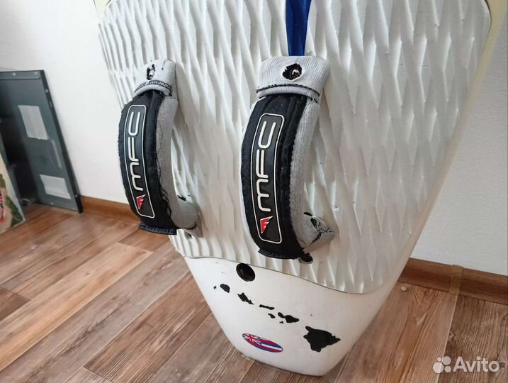 Доска для виндсерфинга