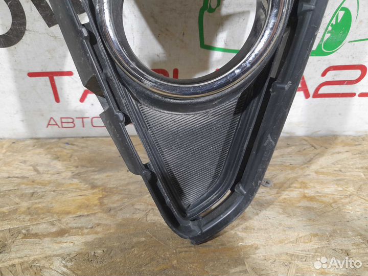 Накладка птф правая Toyota RAV 4 CA40 (2015-2019)