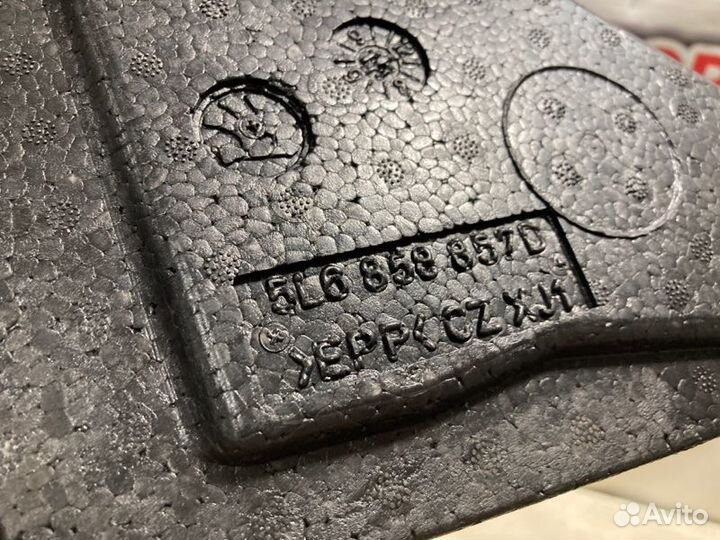 Органайзер Skoda Yeti хэтчбек 2012