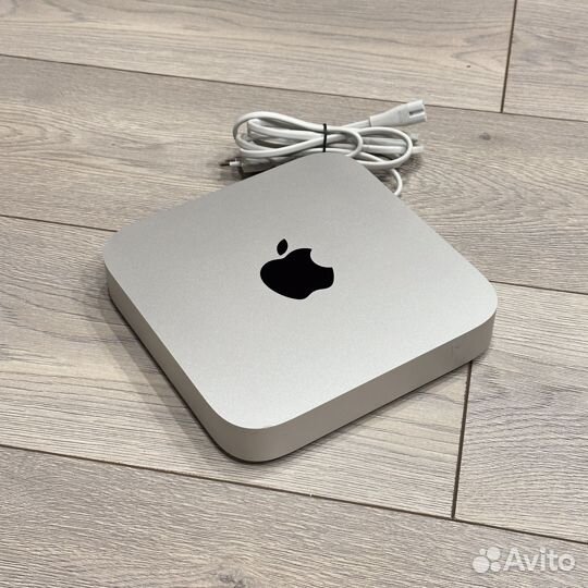 Apple Mac mini (Mid 2010) Intel Core / 8 / 256 SSD