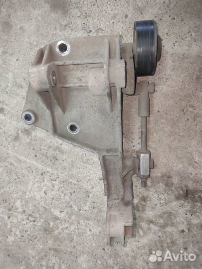 Кронштейн генератора Лада Калина 1118, Гранта 2190