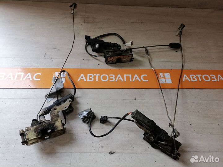 Замок двери багажника активатор Niva Chevrolet Нив