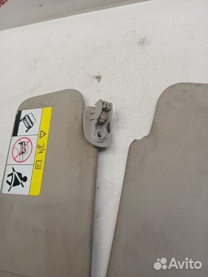 Козырек солнцезащитный Renault Duster внедорожник