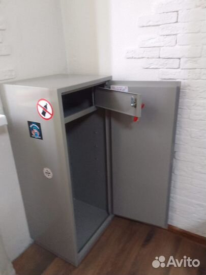 Сейфы для оружия б/у