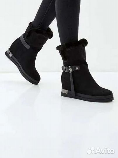 Ботинки полусапоги новые