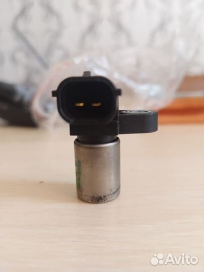Датчик положения распредвала Subaru