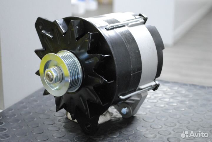 Генератор Камаз с дв. 740 Евро 2, Евро 3 новый 80А