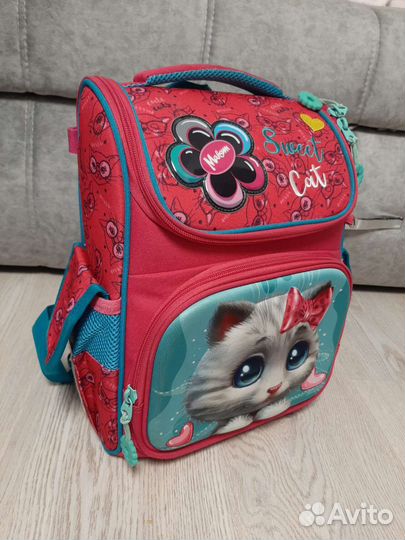 Рюкзак школьный для девочки