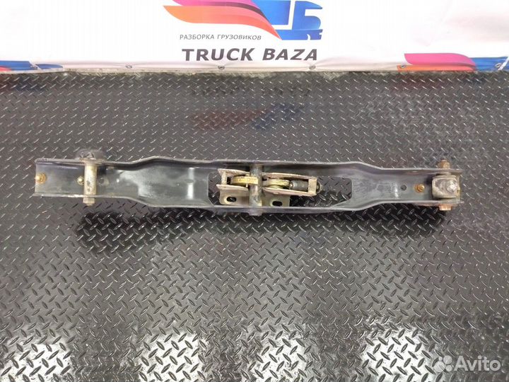 500398882 Кронштейн задних амортизаторов кабины