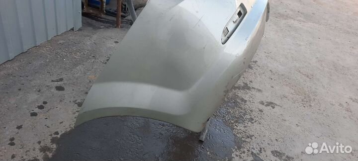 Бампер зад. Renault Logan 1/2010