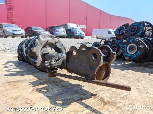 Передняя стойка Kia Sportage 4 Киа Спортейдж 4