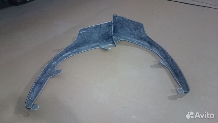 Toyota Runx / Allex накладки на передний бампер