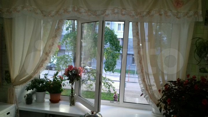 Комната 10 м² в 6-к., 2/4 эт.