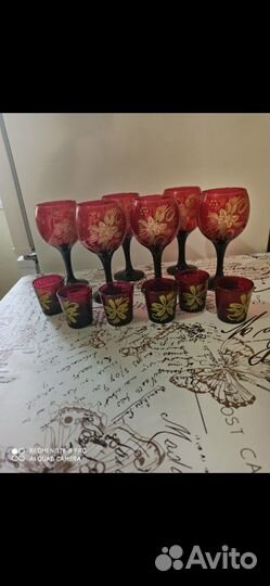 Бокалы и рюмки