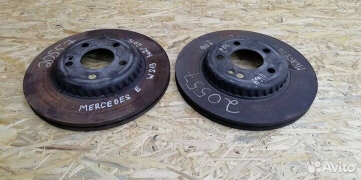 Диски тормозные (комплект) зад. Mercedes-Benz