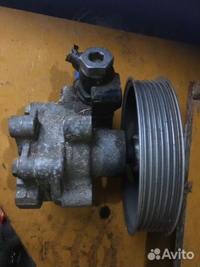 Гидроусилитель Audi A4 BWE