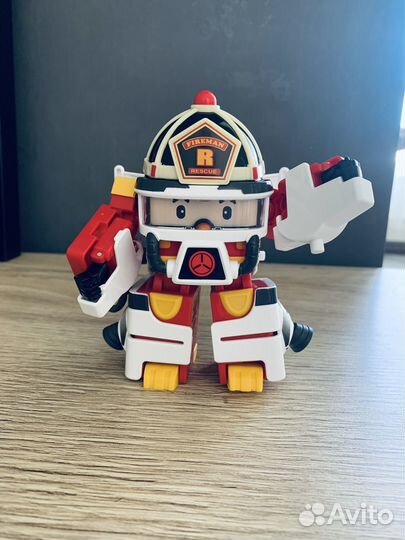 Робокар поли Рой