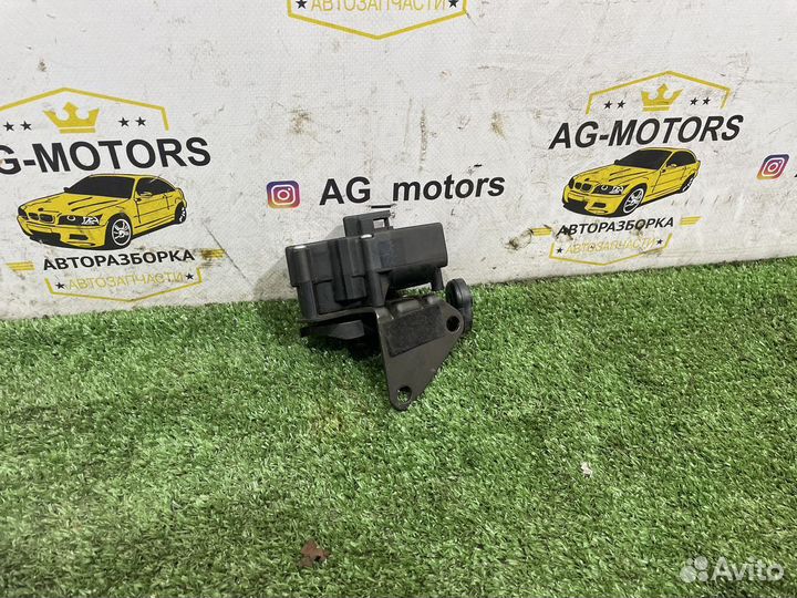 Моторчик открывания кузовного стекла VW Sharan