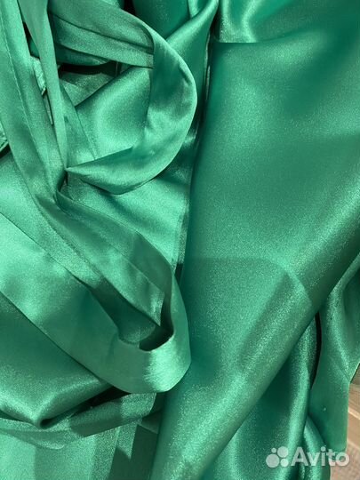 Платье атластное