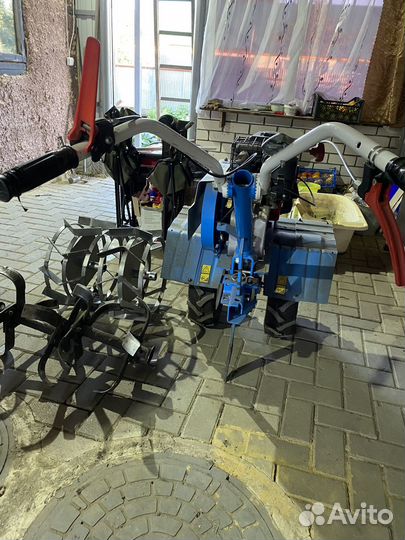 Продается мотоблок