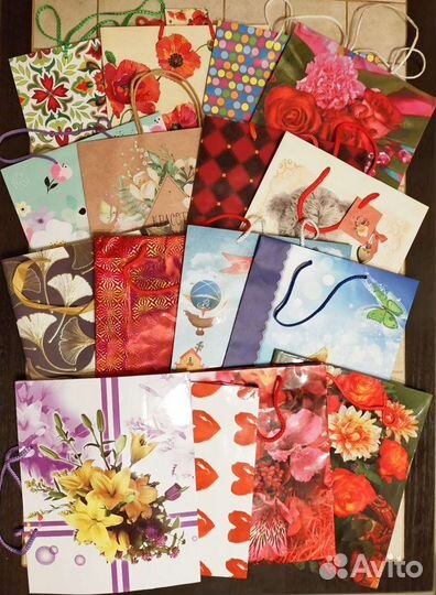 Подарочные пакеты