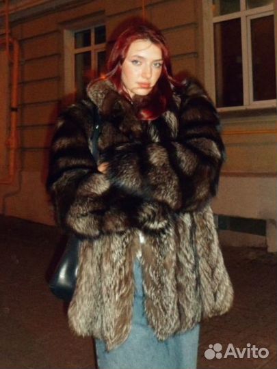 Шуба чернобурка